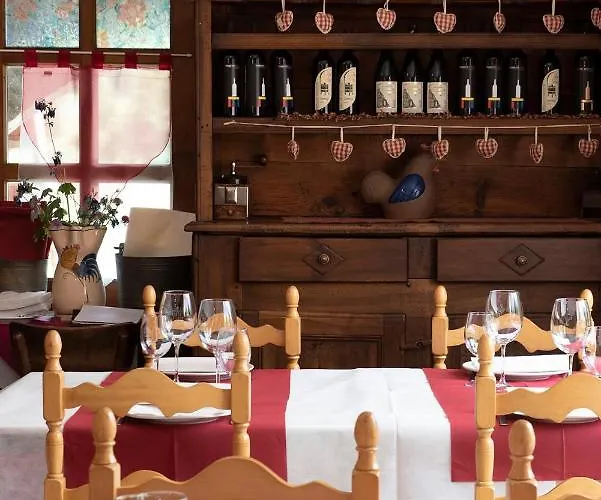 Paramont Отель 2*